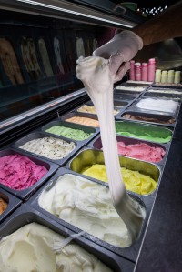 1523563789518-ramallah-ice-cream-4